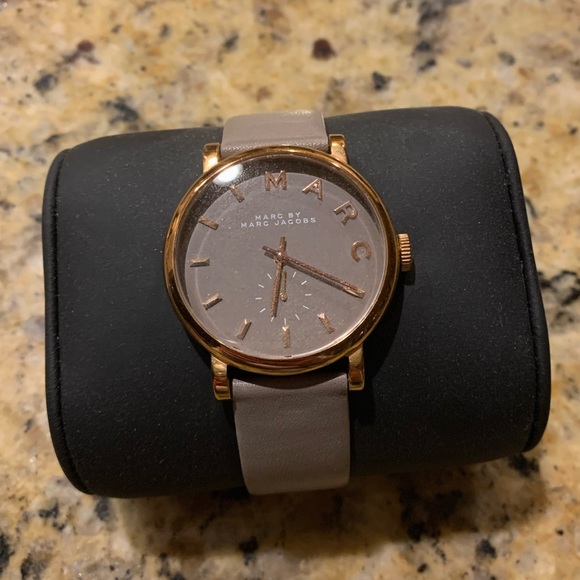 Marc by Marc Jacobs Rose Gold Watch - Picture 2 of 5